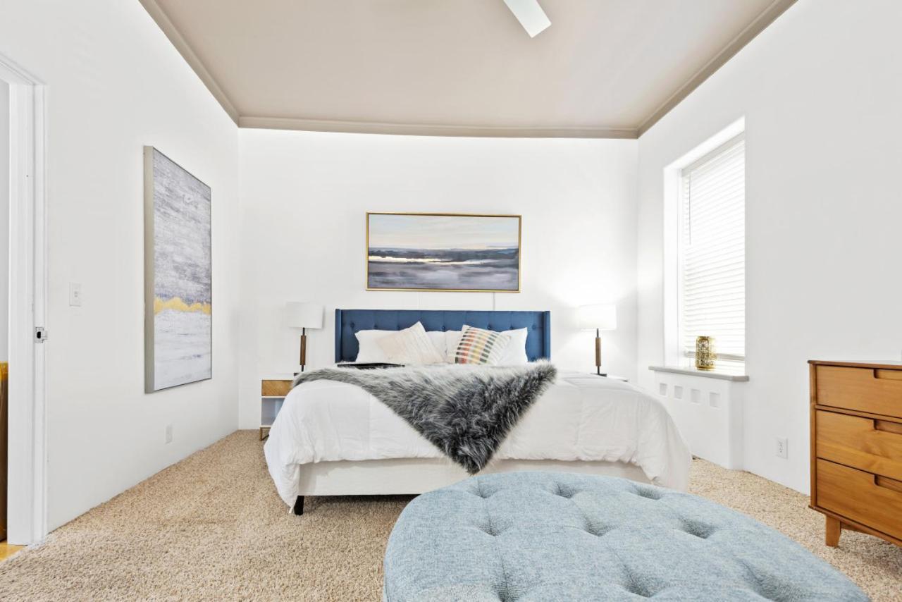 115 N Main Huge 2 Bedroom Unit On Main Street Saint Charles Εξωτερικό φωτογραφία