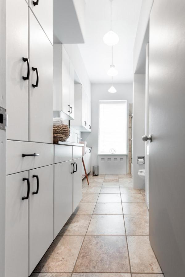 115 N Main Huge 2 Bedroom Unit On Main Street Saint Charles Εξωτερικό φωτογραφία